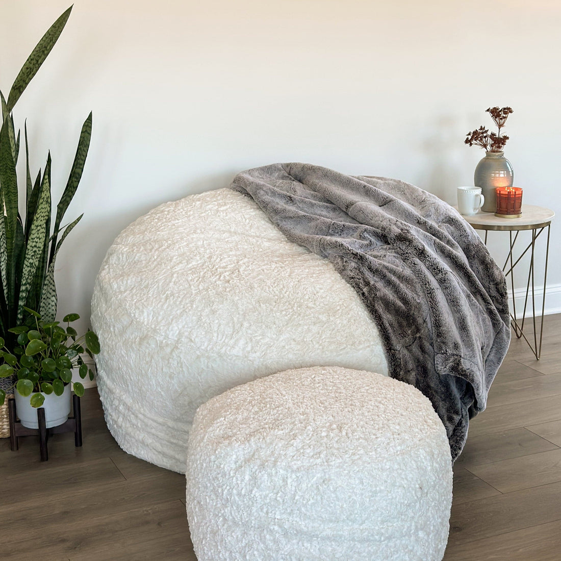 XL Chinchilla Throw Blanket