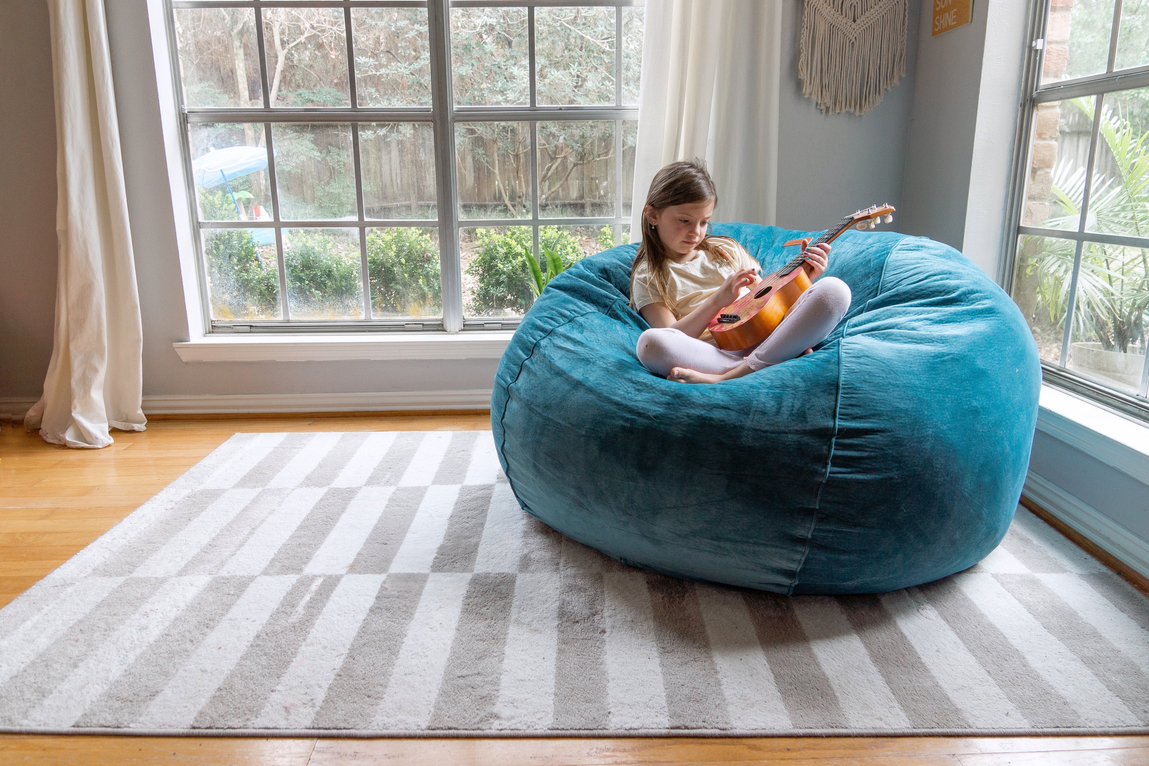 Choosing a Bean Bag Chair for Your Kids
