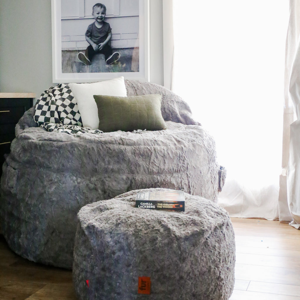 Adult Bean Bag Chair - Queen - NEST Faux Fur